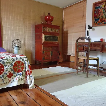 Chambres D'hotes Le Petit Siam : Le Calme En Centre Bed & Breakfast