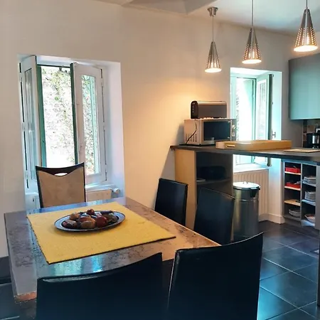 Hotel Chambres D'hotes Le Petit Siam : Le Calme En Centre