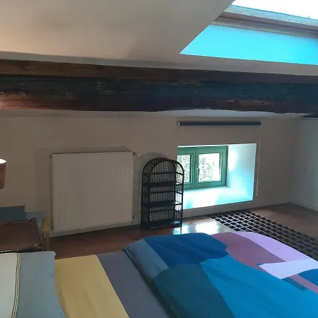 Chambres D'hotes Le Petit Siam : Le Calme En Centre Bed & Breakfast *