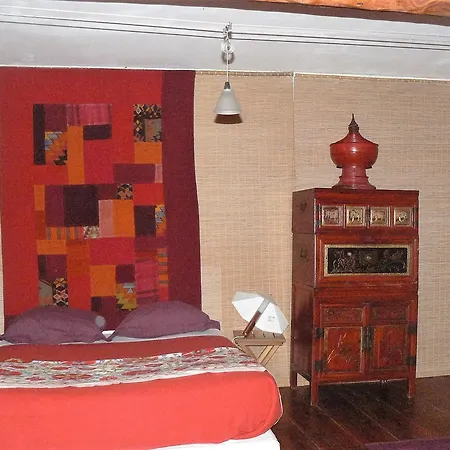 Chambres D'hotes Le Petit Siam : Le Calme En Centre Hotel