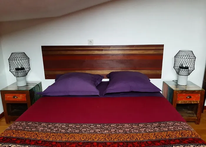 Chambres D'hotes Le Petit Siam : Le Calme En Centre *