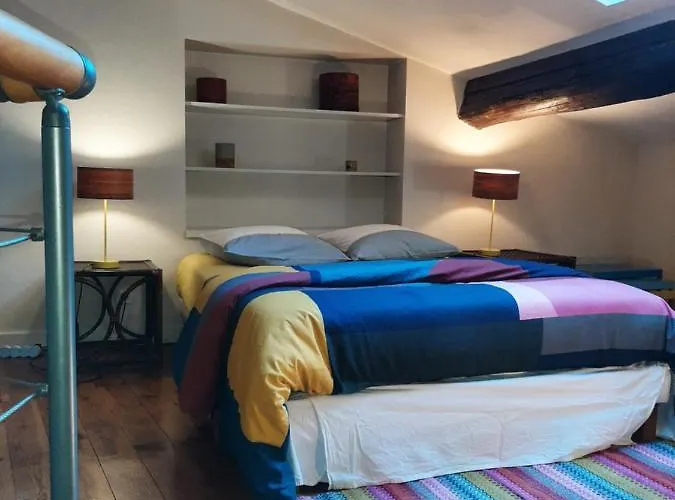 Le Petit Siam : Le Calme En Centre Hotel *