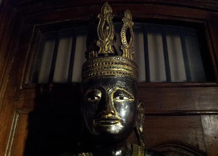 Le Petit Siam : Le Calme En Centre Clermont-Ferrand