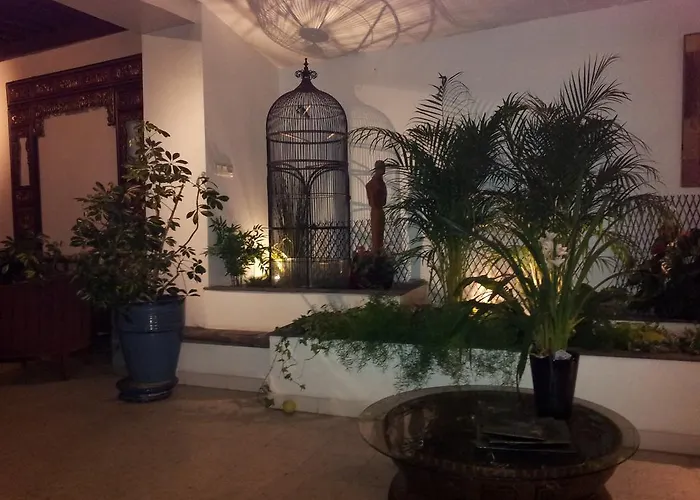 Le Petit Siam : Le Calme En Centre *