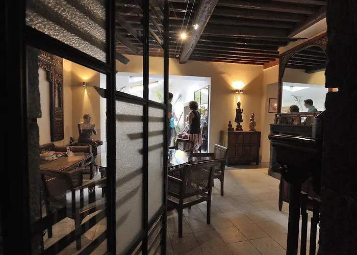 Le Petit Siam : Le Calme En Centre Hotel Clermont-Ferrand