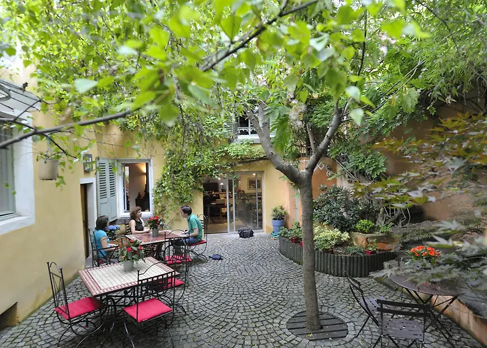 Le Petit Siam : Le Calme En Centre